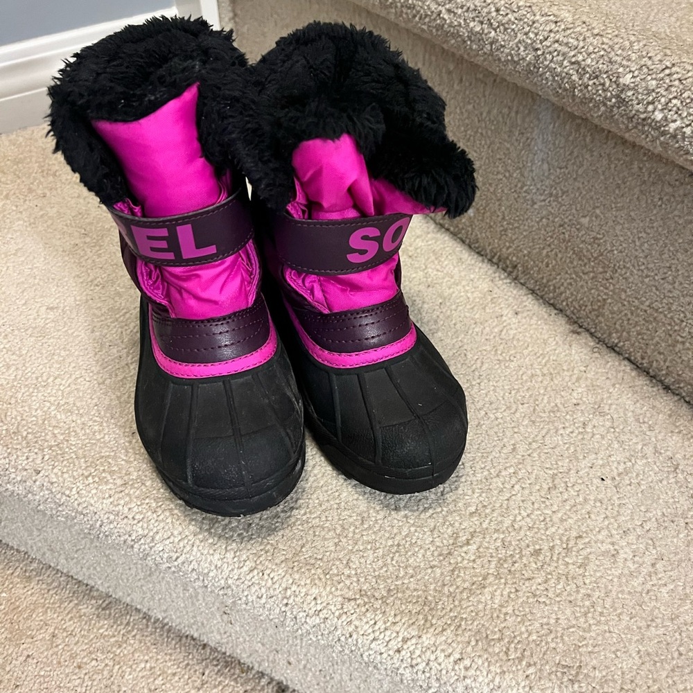 Sorel kids winter boots